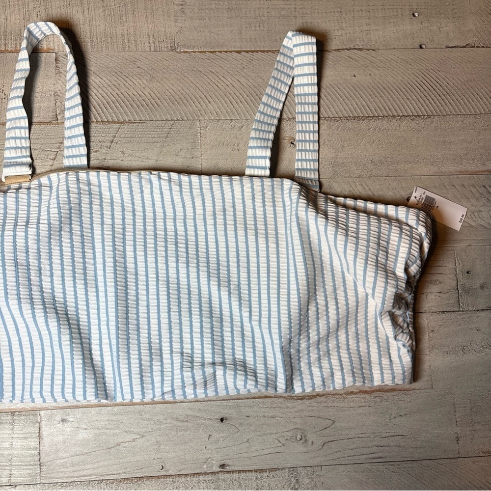 Old Navy Women's Size 4X Striped Bikini Top Adjustable Straps Blue/White NWT - Picture 2 of 16